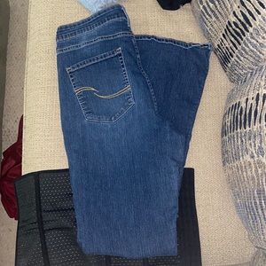 size 16 signature by levi strauss co. modern bootcut jeans